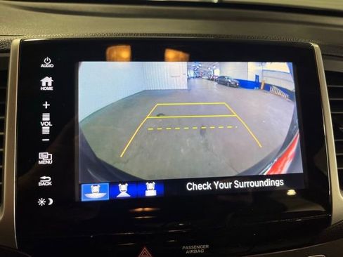 Used 2018 Honda Pilot EX image 25