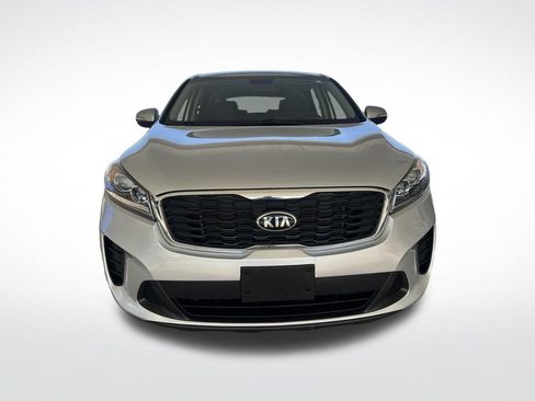 Used 2019 Kia Sorento L FWD image 2