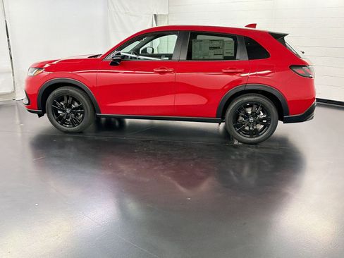 New 2026 Honda HR-V Sport image 2