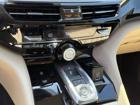 Certified 2026 Acura MDX SH-AWD image 36