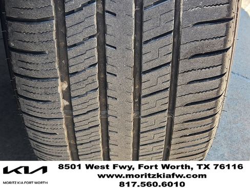 Used 2022 Kia Telluride SX w/ SX Prestige Package AWD/4WD image 10