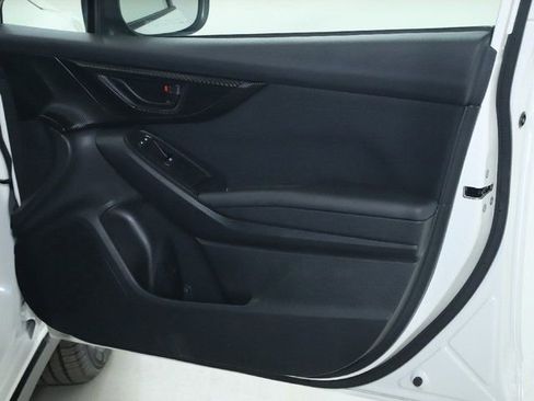 Used 2023 Subaru Crosstrek 2.0i image 33