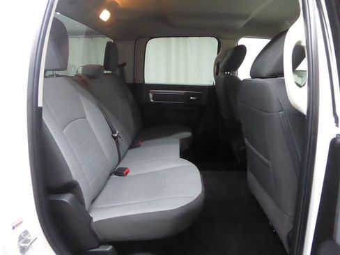 Used 2022 RAM 1500 Classic SLT w/ Electronics Group AWD/4WD image 28