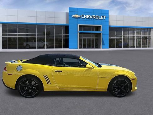 Used 2014 Chevrolet Camaro SS RWD image 6