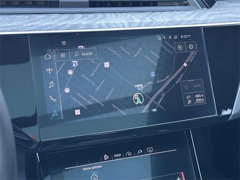 Used 2024 Audi Q8 e-tron Premium Plus w/ Premium Plus Package image 28