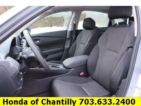 Certified 2025 Honda Accord SE image 20