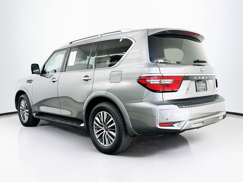 Used 2024 Nissan Armada SL image 5