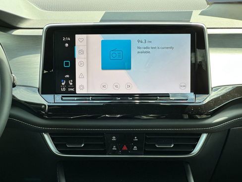 New 2026 Volkswagen Atlas Cross Sport SE image 23