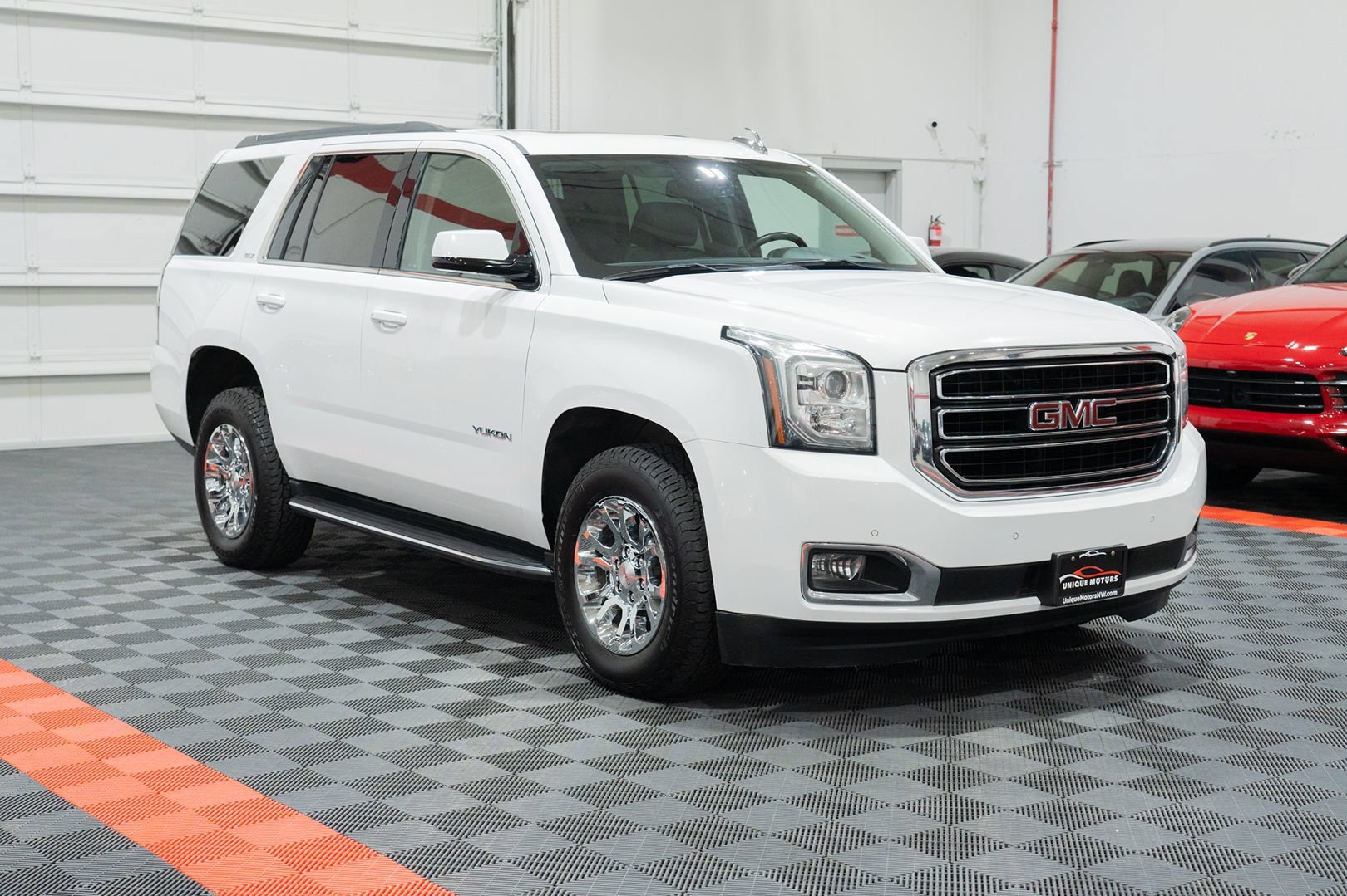 Used 2020 GMC Yukon SLT AWD/4WD image 9