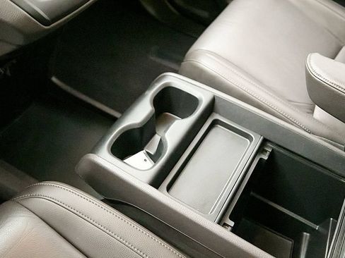 Used 2018 Honda Odyssey EX-L image 18