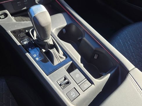 Used 2026 Nissan Sentra SV w/ SV Convenience Package image 27