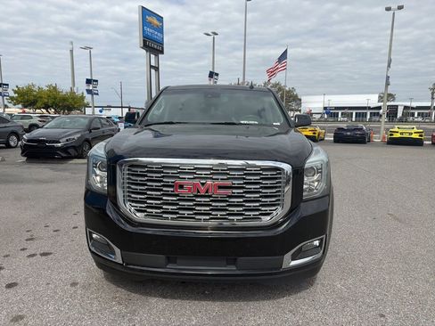Used 2018 GMC Yukon XL Denali w/ Enhanced Security Package image 20