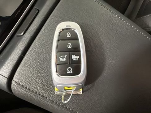 Used 2024 Hyundai Tucson Blue AWD/4WD image 22