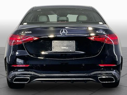 New 2026 Mercedes-Benz C 300 4MATIC Sedan image 4