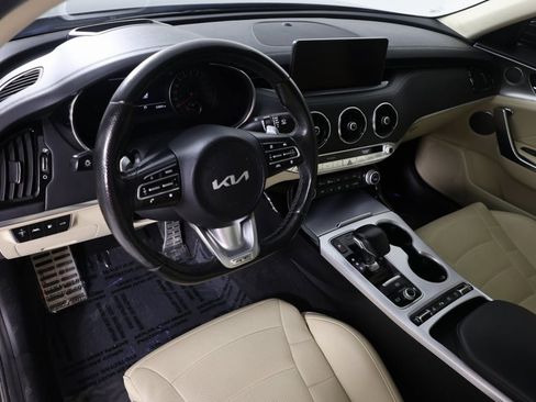 Used 2023 Kia Stinger GT2 image 22