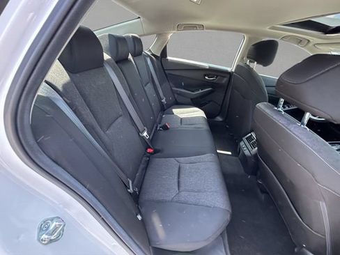 Used 2025 Honda Accord SE image 24