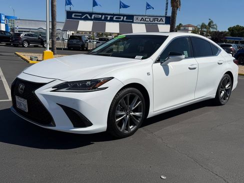 Used 2019 Lexus ES 350 F Sport w/ Accessory Package FWD image 3