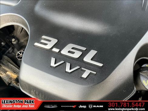 Used 2019 Dodge Challenger SXT w/ Plus Package RWD image 27