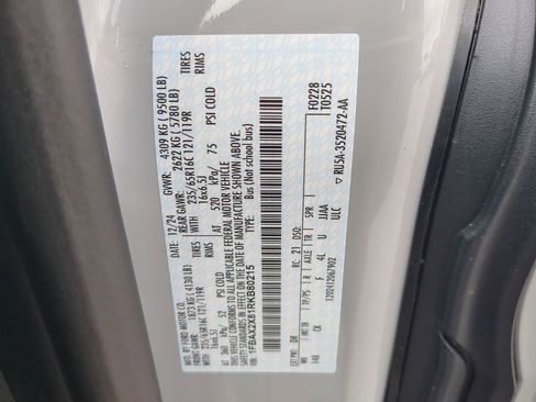 Used 2024 Ford Transit 350 XLT image 26