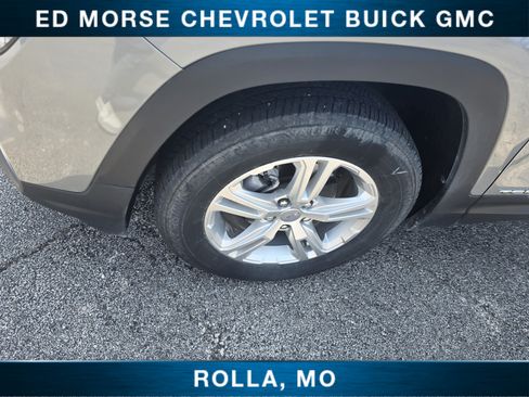 Certified 2024 GMC Terrain SLE AWD/4WD image 9