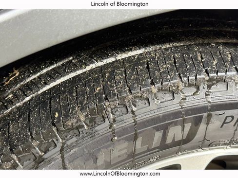 Certified 2022 Lincoln Aviator Reserve w/ Equipment Group 201A image 13