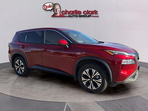 Used 2023 Nissan Rogue SV FWD image 9