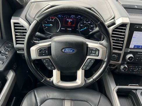Used 2020 Ford F350 Platinum image 14