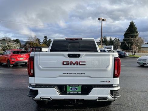 Used 2023 GMC Sierra 1500 AT4 w/ AT4 Premium Package image 3