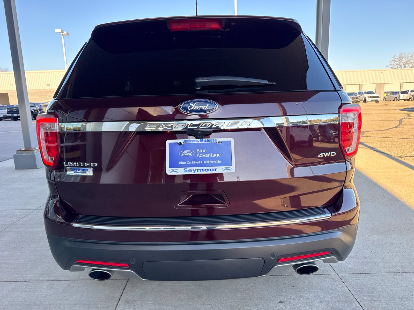 Certified 2019 Ford Explorer Limited w/ Ford Safe & Smart Package AWD/4WD image 6