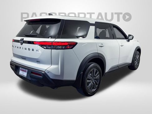 Certified 2024 Nissan Pathfinder S w/ Cargo Package AWD/4WD image 9