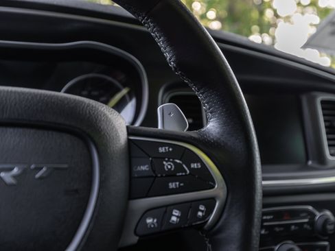 Used 2016 Dodge Charger SRT w/ Harman/Kardon Audio Group image 8