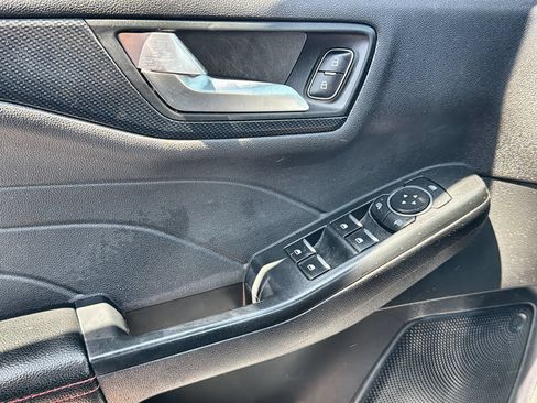 Certified 2024 Ford Escape ST-Line FWD image 13