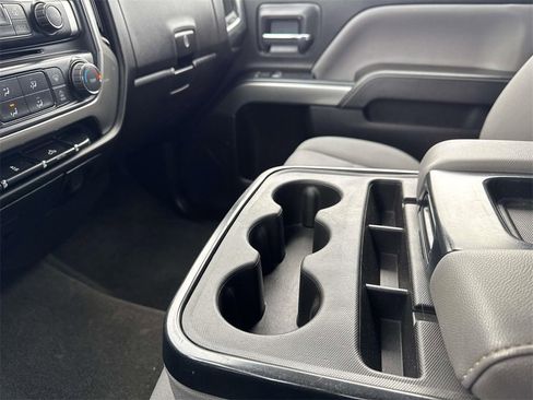 Used 2018 Chevrolet Silverado 1500 LT w/ LT Convenience Package image 25