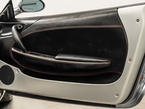 Used 2001 Ferrari 360 Spider image 39