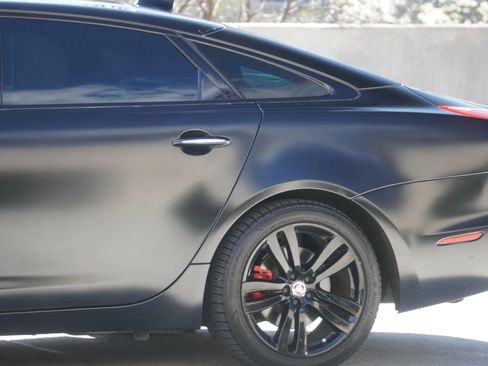 Used 2016 Jaguar XJ L Portfolio image 15