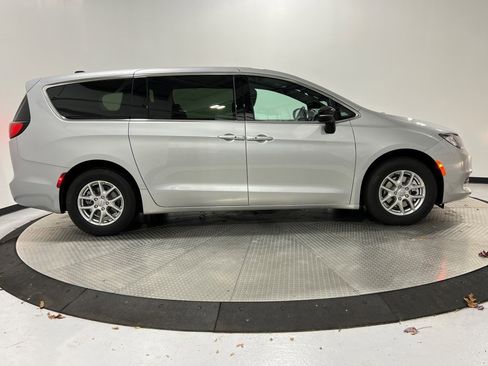 New 2026 Chrysler Voyager LX image 2