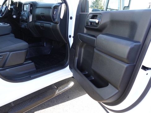 Used 2022 Chevrolet Silverado 2500 W/T w/ WT Convenience Package AWD/4WD image 34