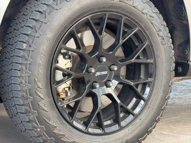 Used 2022 Ford Maverick XL FWD image 8