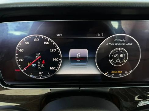 Used 2019 Mercedes-Benz E 300 w/ Premium 1 Package image 30