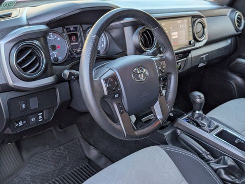 Used 2020 Toyota Tacoma SR5 image 14