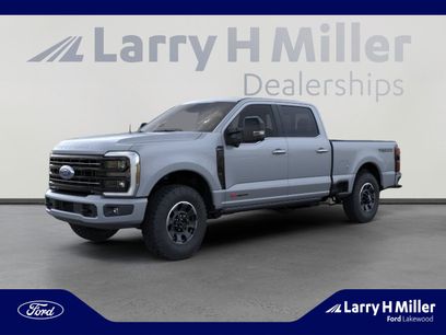 New 2026 Ford F350 Platinum w/ Tremor Off-Road Package