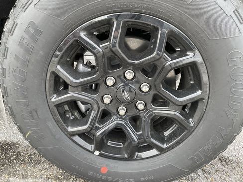 New 2025 Ford F150 XLT w/ Equipment Group 302A MID image 6