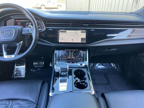 Used 2022 Audi RS Q8 image 21