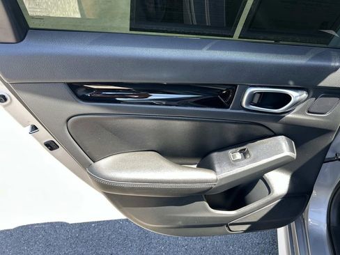 Used 2024 Honda Civic Touring image 20