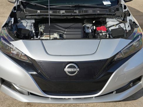 Used 2023 Nissan Leaf S FWD image 7