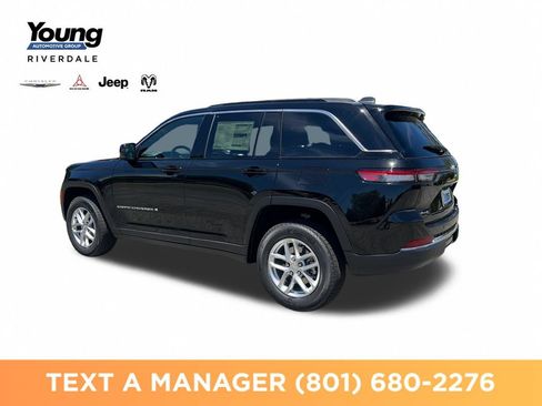 New 2026 Jeep Grand Cherokee Laredo AWD/4WD image 3