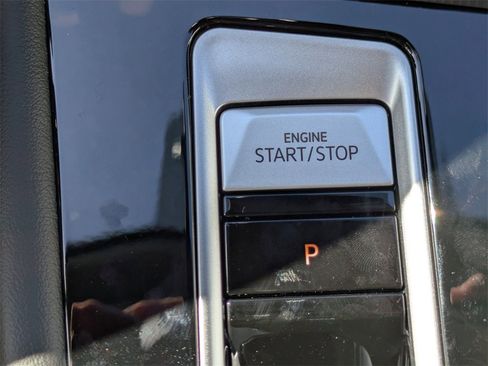 New 2026 Volkswagen Atlas Peak Edition image 34