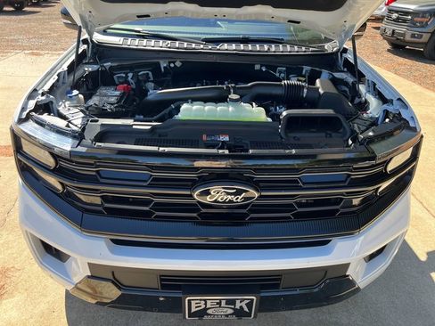 New 2025 Ford Expedition Platinum w/ Stealth Performance Package image 19