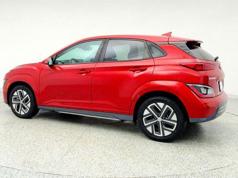 Used 2022 Hyundai Kona SEL w/ Convenience Package image 7