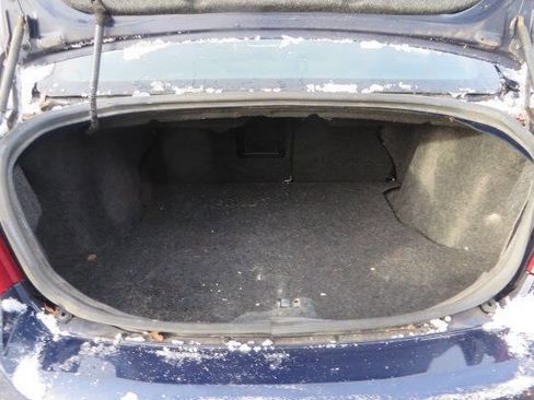 Used 2013 Dodge Avenger SE image 14